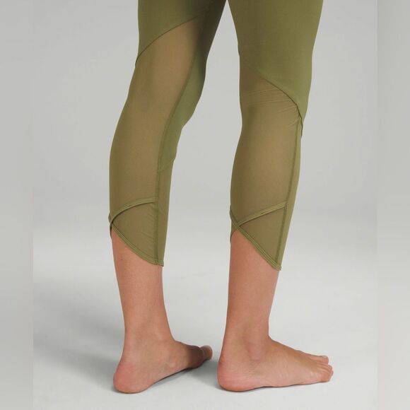 Lululemon Nulu and crisscross mesh stirrup leggings size 4 - Picture 3 of 8